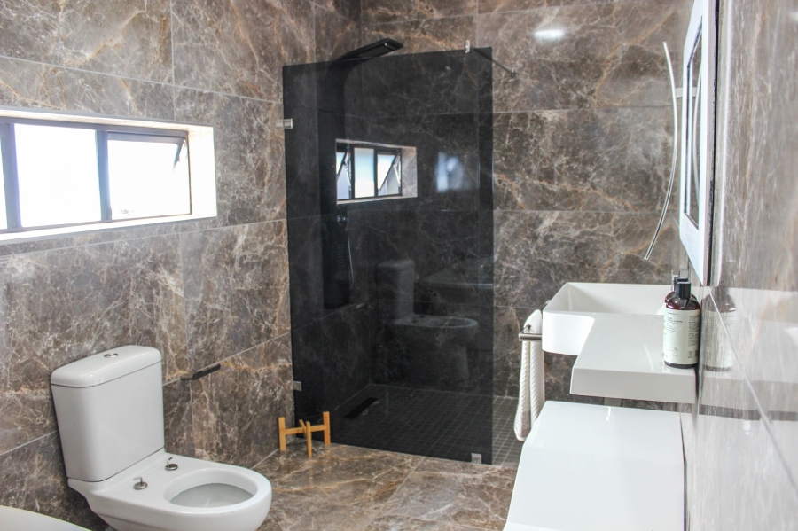 7 Bedroom Property for Sale in Gholfsig Mpumalanga