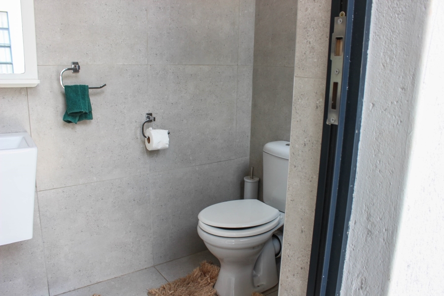 7 Bedroom Property for Sale in Gholfsig Mpumalanga