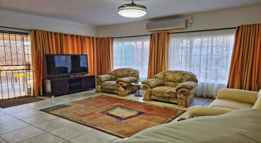 2 Bedroom Property for Sale in Marloth Park Mpumalanga