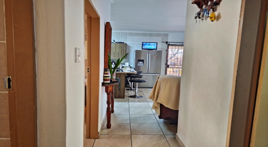 2 Bedroom Property for Sale in Marloth Park Mpumalanga