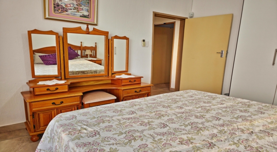 2 Bedroom Property for Sale in Marloth Park Mpumalanga