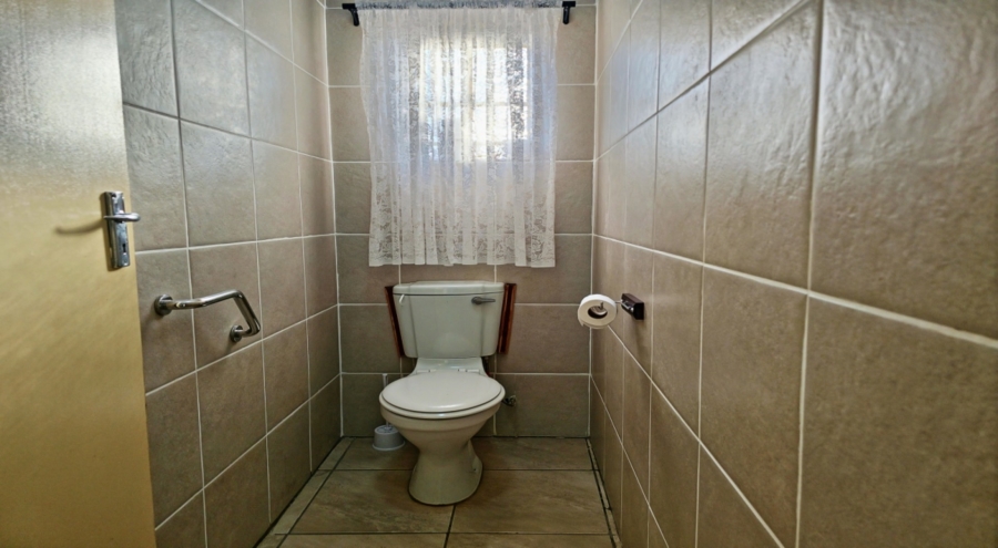 2 Bedroom Property for Sale in Marloth Park Mpumalanga