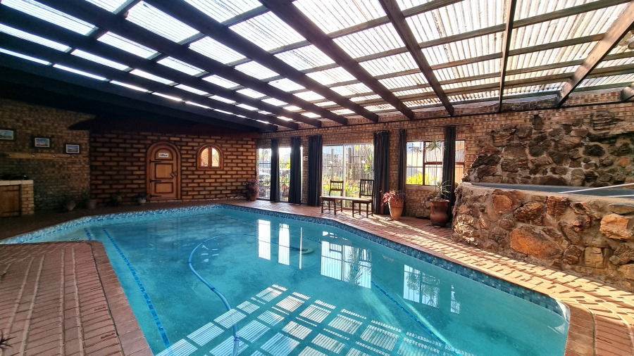 9 Bedroom Property for Sale in Graskop Mpumalanga
