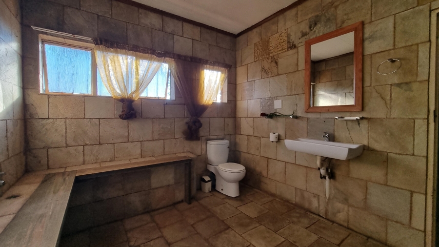9 Bedroom Property for Sale in Graskop Mpumalanga