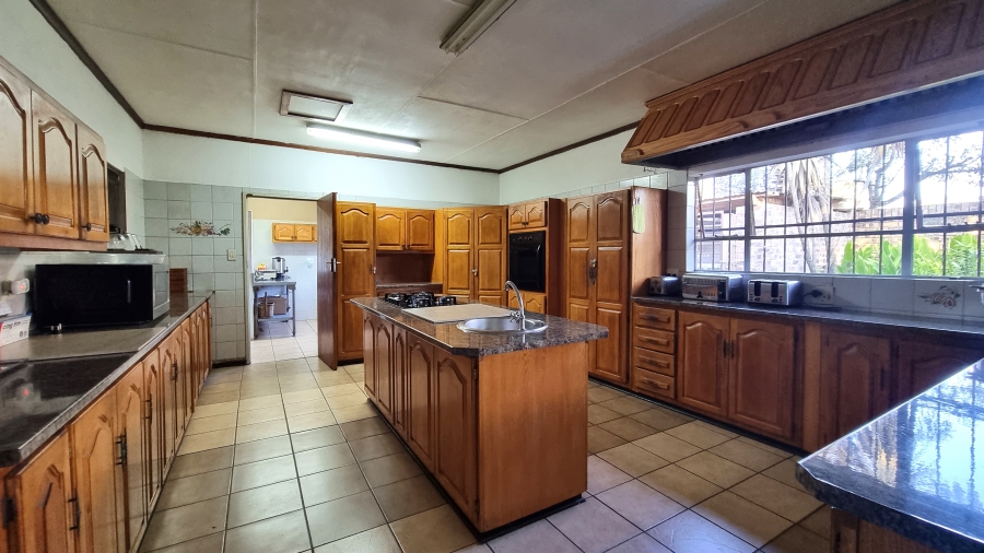 9 Bedroom Property for Sale in Graskop Mpumalanga