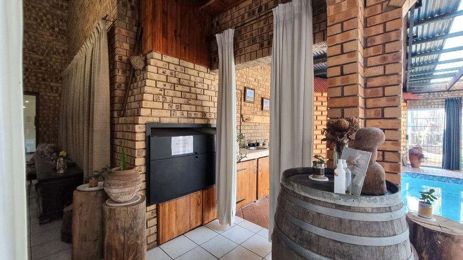 9 Bedroom Property for Sale in Graskop Mpumalanga