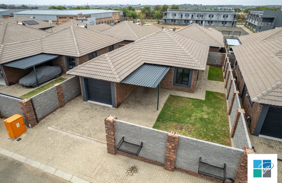 2 Bedroom Property for Sale in Suidheuwel Mpumalanga