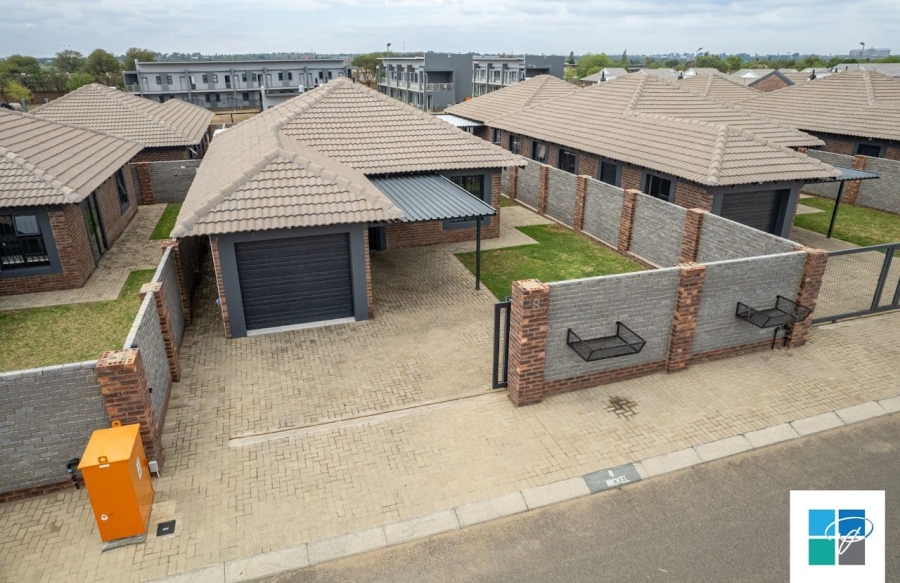 2 Bedroom Property for Sale in Suidheuwel Mpumalanga
