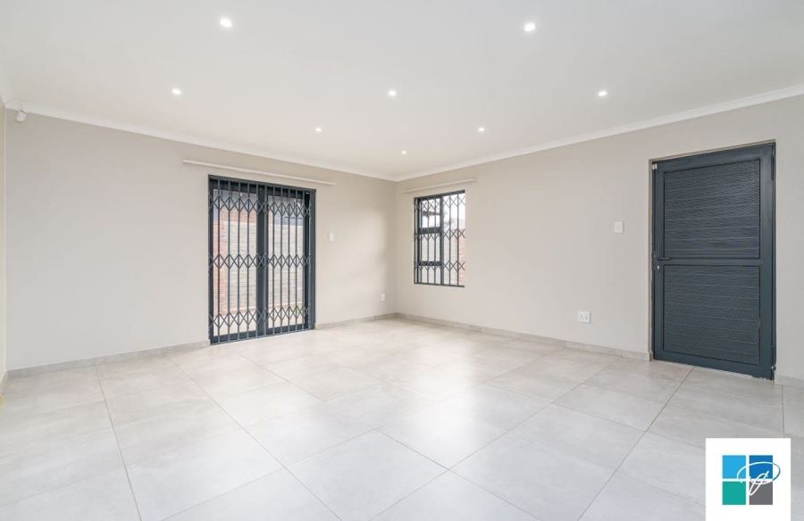 2 Bedroom Property for Sale in Suidheuwel Mpumalanga