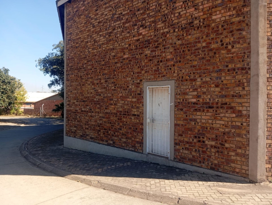To Let commercial Property for Rent in Rocky Drift Mpumalanga