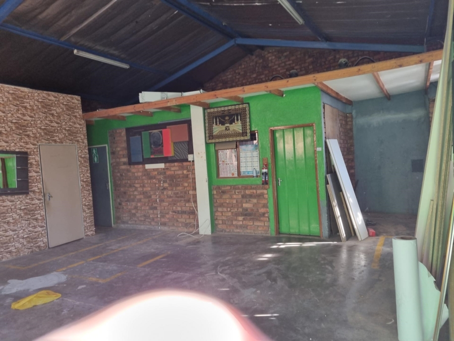 To Let commercial Property for Rent in Nelspruit Industrial Mpumalanga