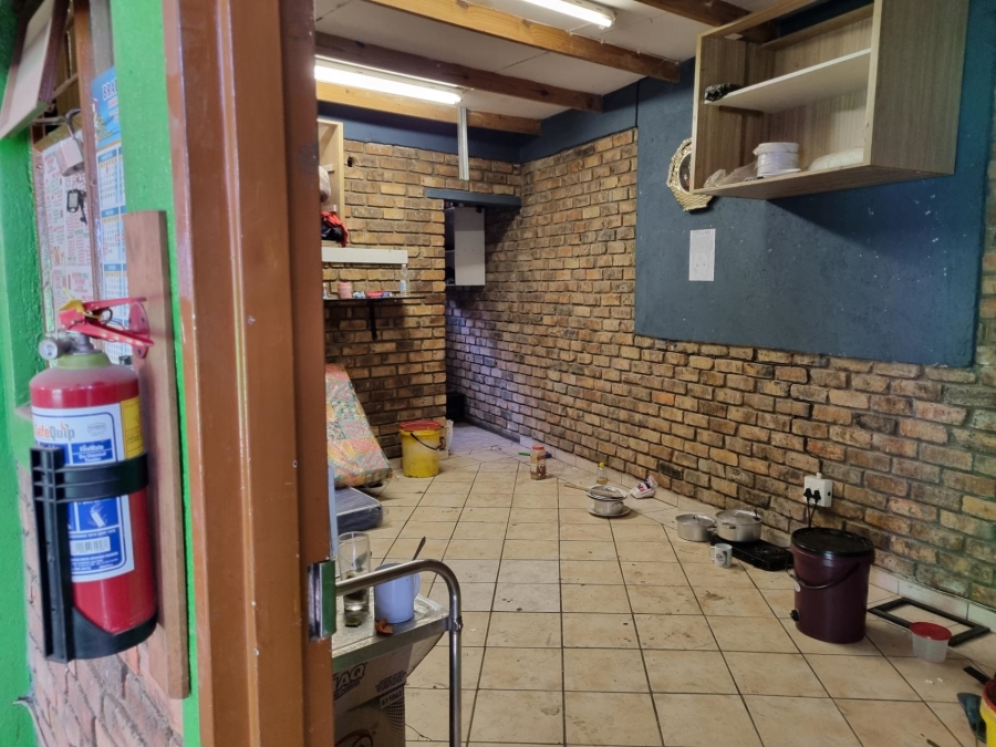 To Let commercial Property for Rent in Nelspruit Industrial Mpumalanga
