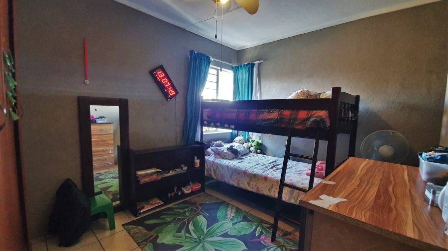 To Let 2 Bedroom Property for Rent in West Acres Mpumalanga
