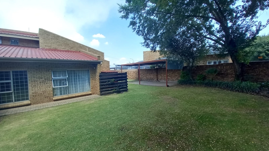 4 Bedroom Property for Sale in Secunda Mpumalanga
