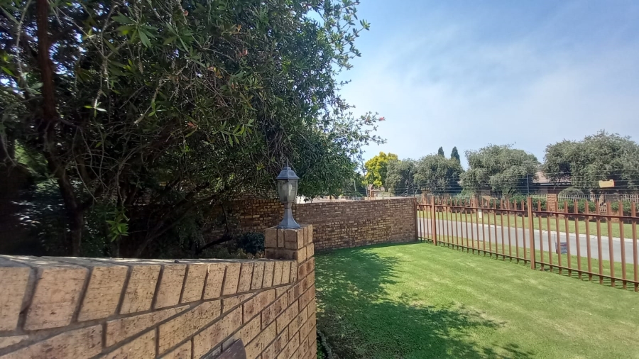 4 Bedroom Property for Sale in Secunda Mpumalanga