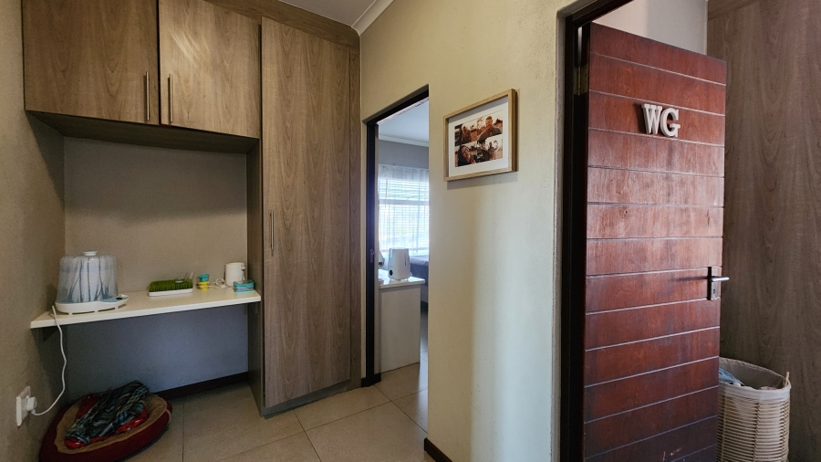 3 Bedroom Property for Sale in Sonheuwel Ext 1 Mpumalanga