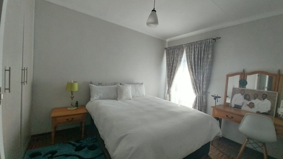 4 Bedroom Property for Sale in Sunset Park Mpumalanga