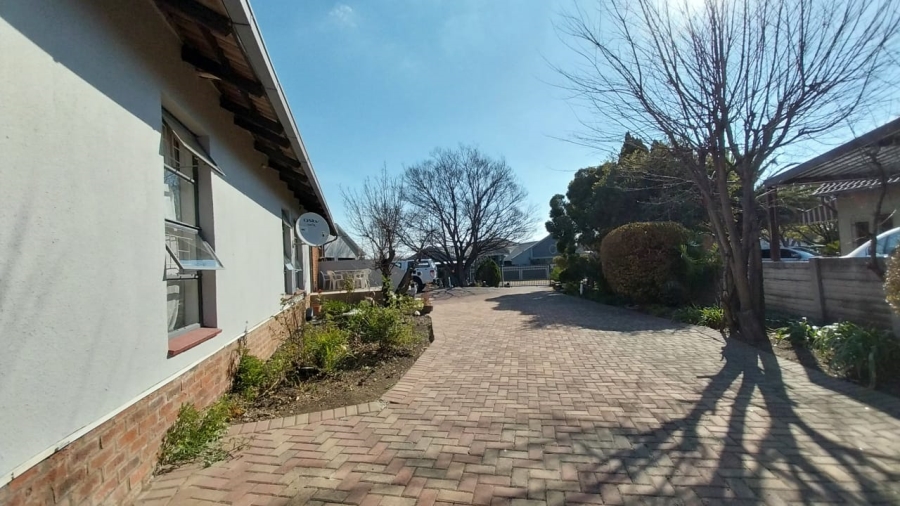 4 Bedroom Property for Sale in Sunset Park Mpumalanga