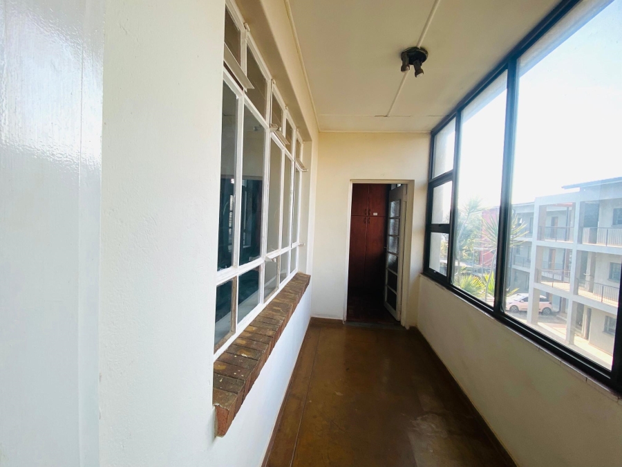 To Let 2 Bedroom Property for Rent in White River Mpumalanga