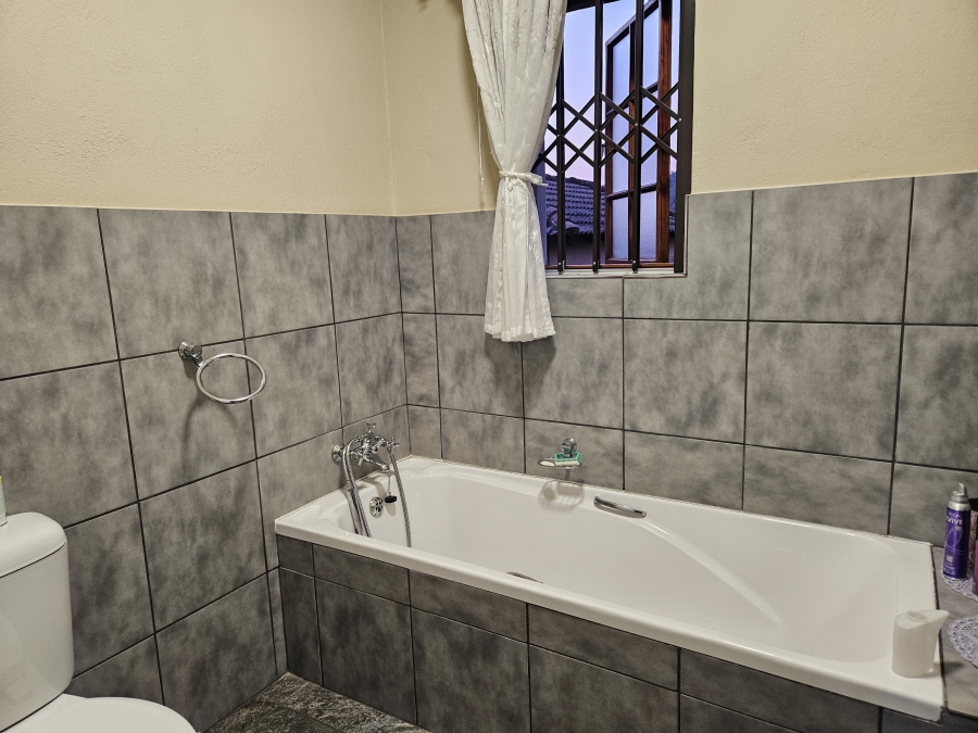 3 Bedroom Property for Sale in West Acres Ext 47 Mpumalanga
