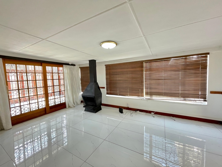 To Let 4 Bedroom Property for Rent in Evander Mpumalanga