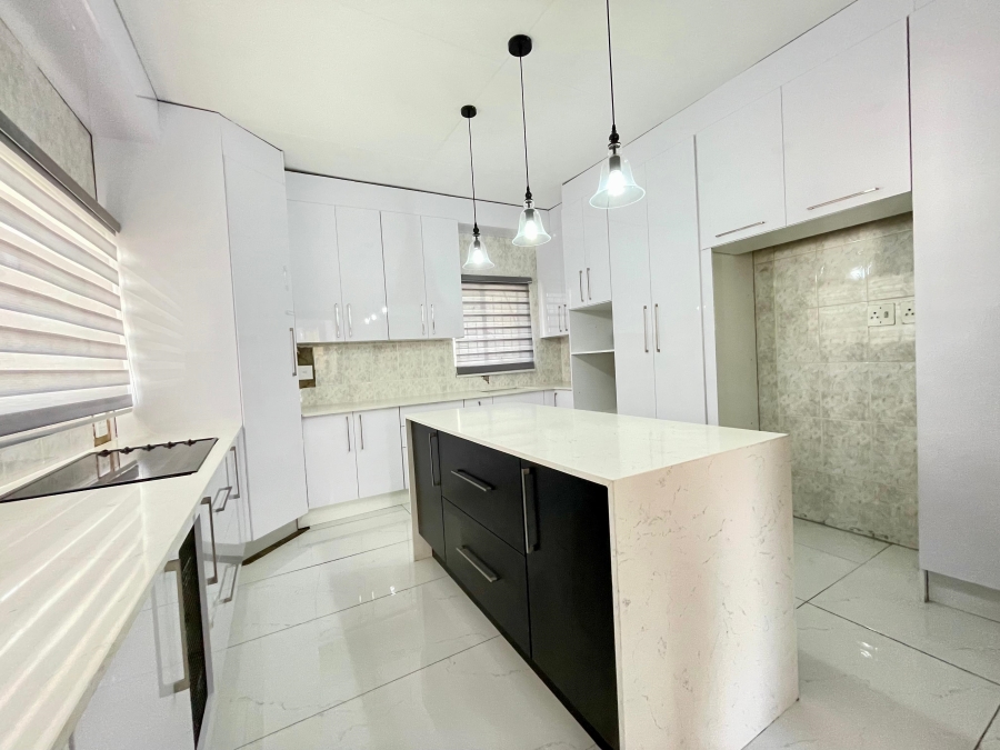 To Let 4 Bedroom Property for Rent in Evander Mpumalanga