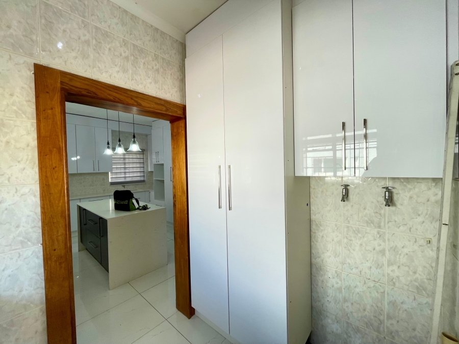 To Let 4 Bedroom Property for Rent in Evander Mpumalanga
