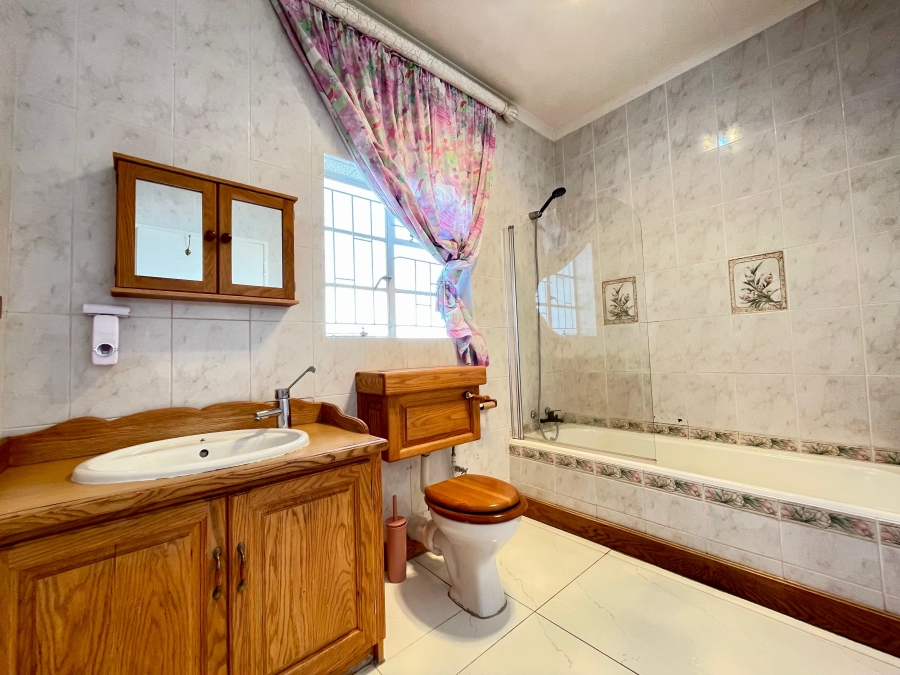 To Let 4 Bedroom Property for Rent in Evander Mpumalanga