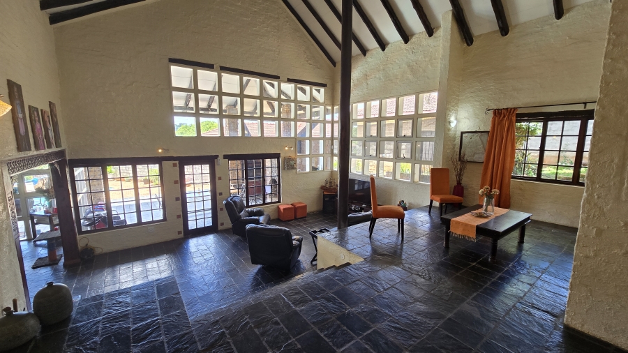 5 Bedroom Property for Sale in White River Ext 6 Mpumalanga