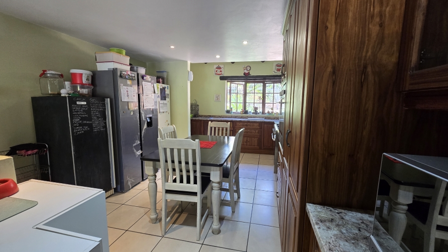 5 Bedroom Property for Sale in White River Ext 6 Mpumalanga