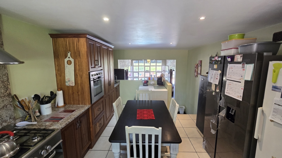 5 Bedroom Property for Sale in White River Ext 6 Mpumalanga