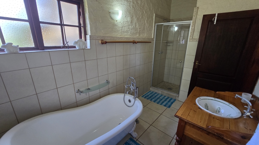 5 Bedroom Property for Sale in White River Ext 6 Mpumalanga