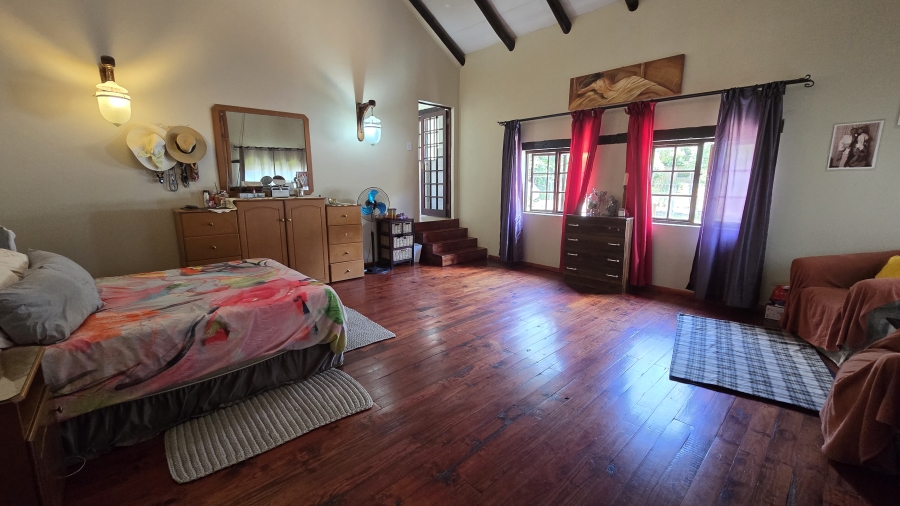 5 Bedroom Property for Sale in White River Ext 6 Mpumalanga