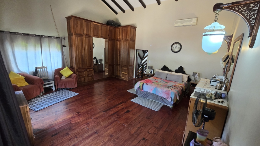 5 Bedroom Property for Sale in White River Ext 6 Mpumalanga