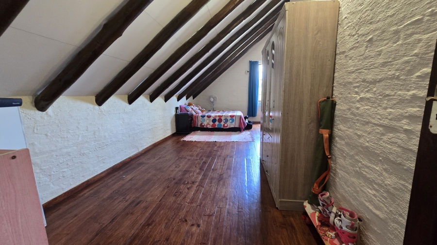 5 Bedroom Property for Sale in White River Ext 6 Mpumalanga