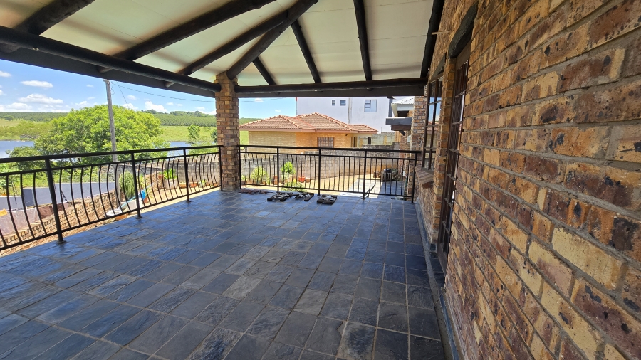 5 Bedroom Property for Sale in White River Ext 6 Mpumalanga