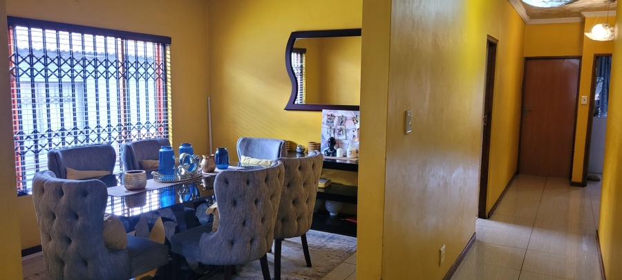 3 Bedroom Property for Sale in Mhluzi Mpumalanga