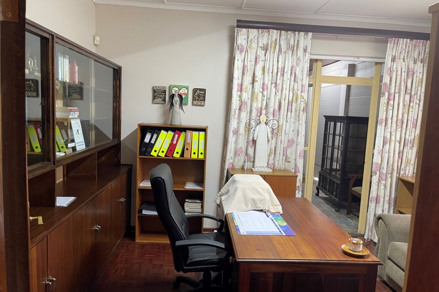 7 Bedroom Property for Sale in Kinross Mpumalanga