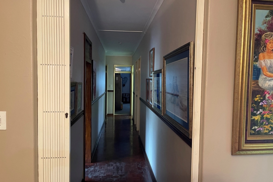 7 Bedroom Property for Sale in Kinross Mpumalanga
