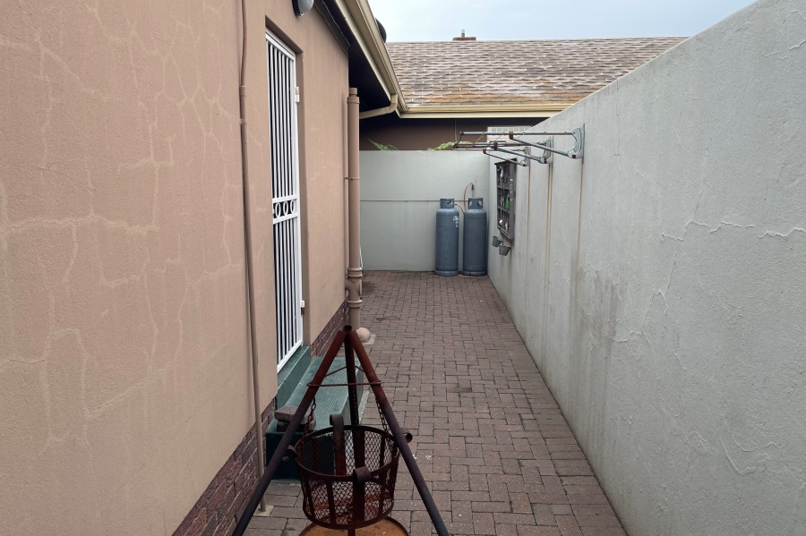7 Bedroom Property for Sale in Kinross Mpumalanga