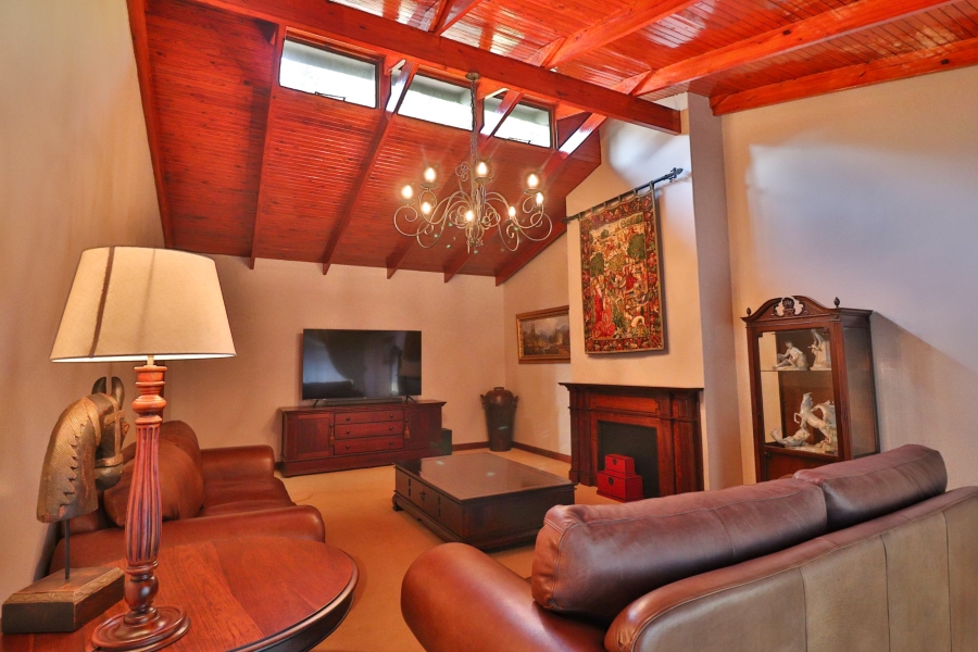 6 Bedroom Property for Sale in Nelspruit Ext 2 Mpumalanga