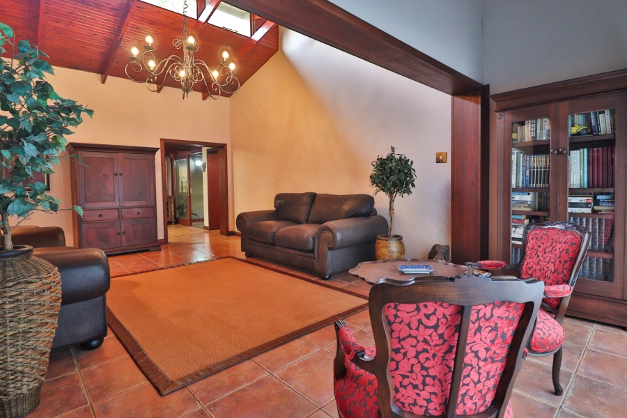 6 Bedroom Property for Sale in Nelspruit Ext 2 Mpumalanga