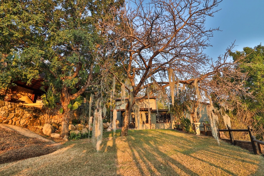 6 Bedroom Property for Sale in Nelspruit Ext 2 Mpumalanga