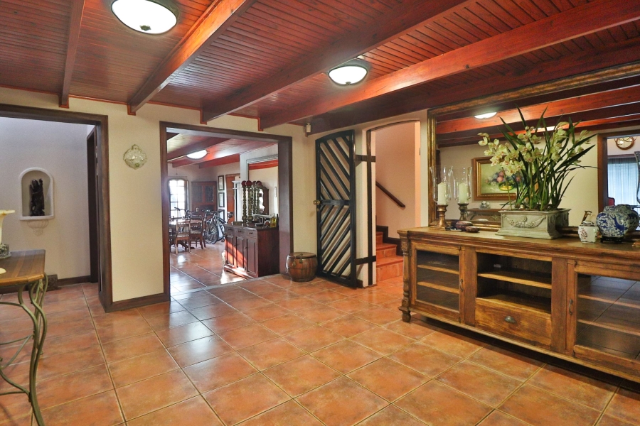 6 Bedroom Property for Sale in Nelspruit Ext 2 Mpumalanga