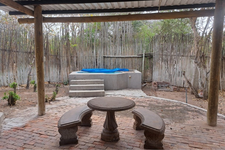 3 Bedroom Property for Sale in Marloth Park Mpumalanga