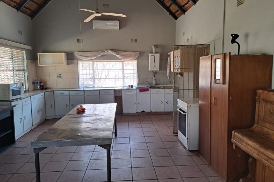 2 Bedroom Property for Sale in Marloth Park Mpumalanga