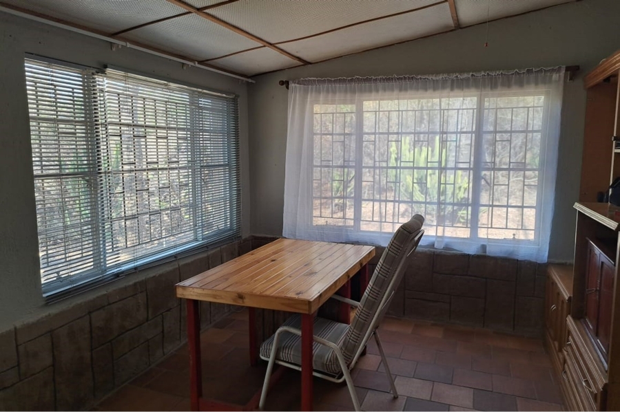 2 Bedroom Property for Sale in Marloth Park Mpumalanga