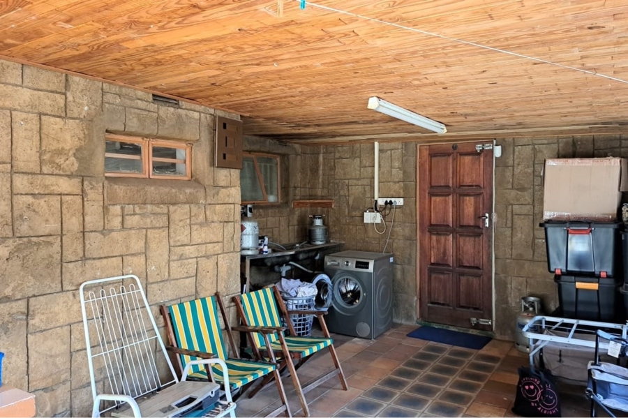 2 Bedroom Property for Sale in Marloth Park Mpumalanga