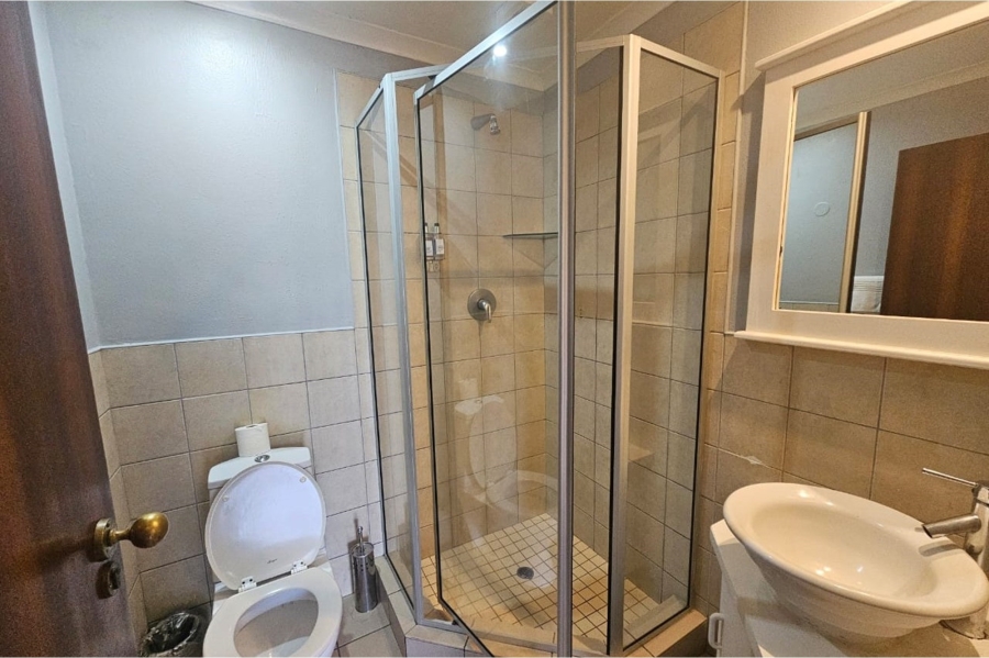 2 Bedroom Property for Sale in Greenway Woods Mpumalanga