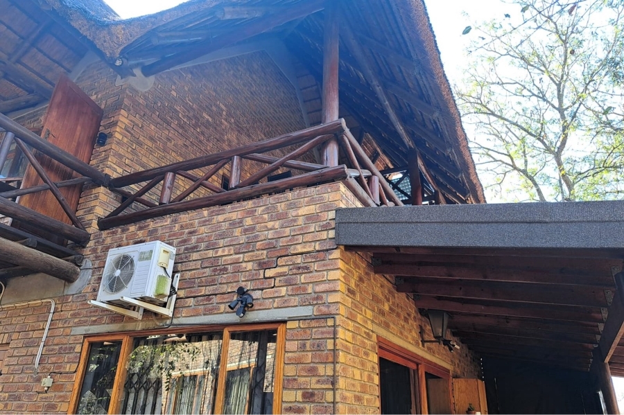 5 Bedroom Property for Sale in Marloth Park Mpumalanga